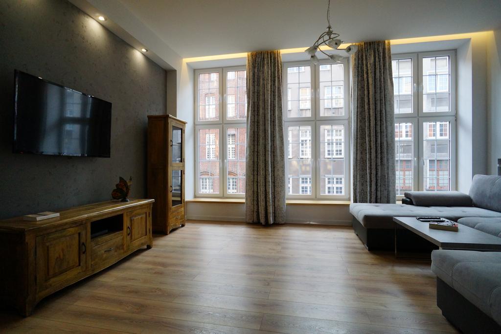 Apartament Mariacka 42 กดัญสก์ ภายนอก รูปภาพ